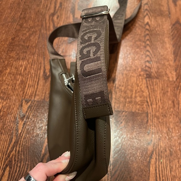 Baggu Brown Leather Shoulder Bag - Picture 6 of 8